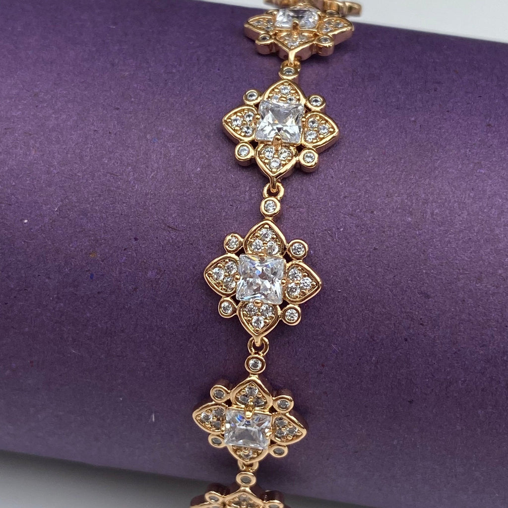Retro French Square Bracelet