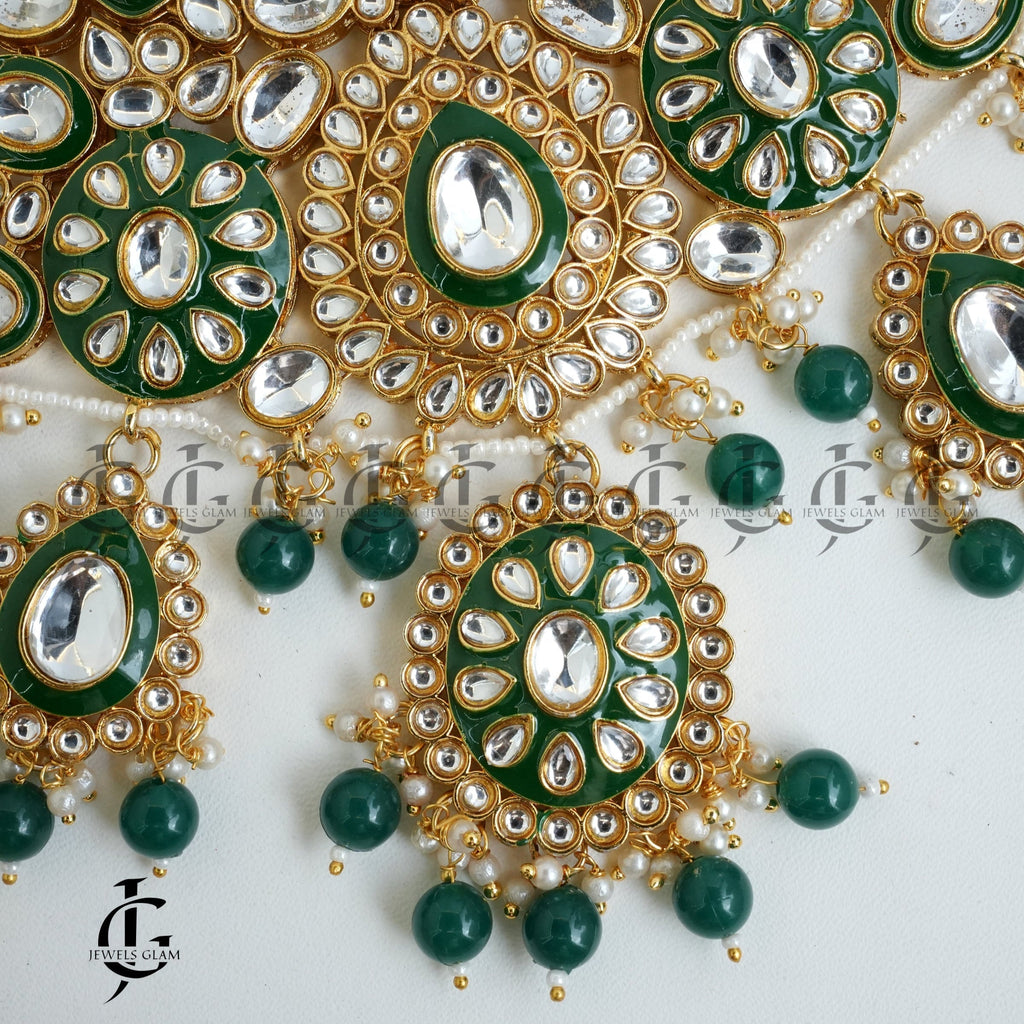 Regal Emerald Kundan Bridal Jewelry Set