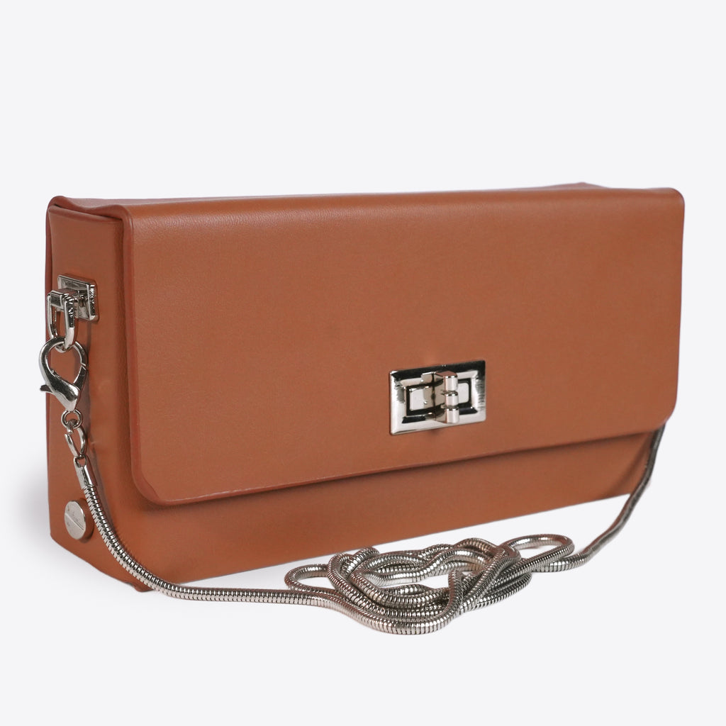 Women Leather Wallet With Twisted Lock