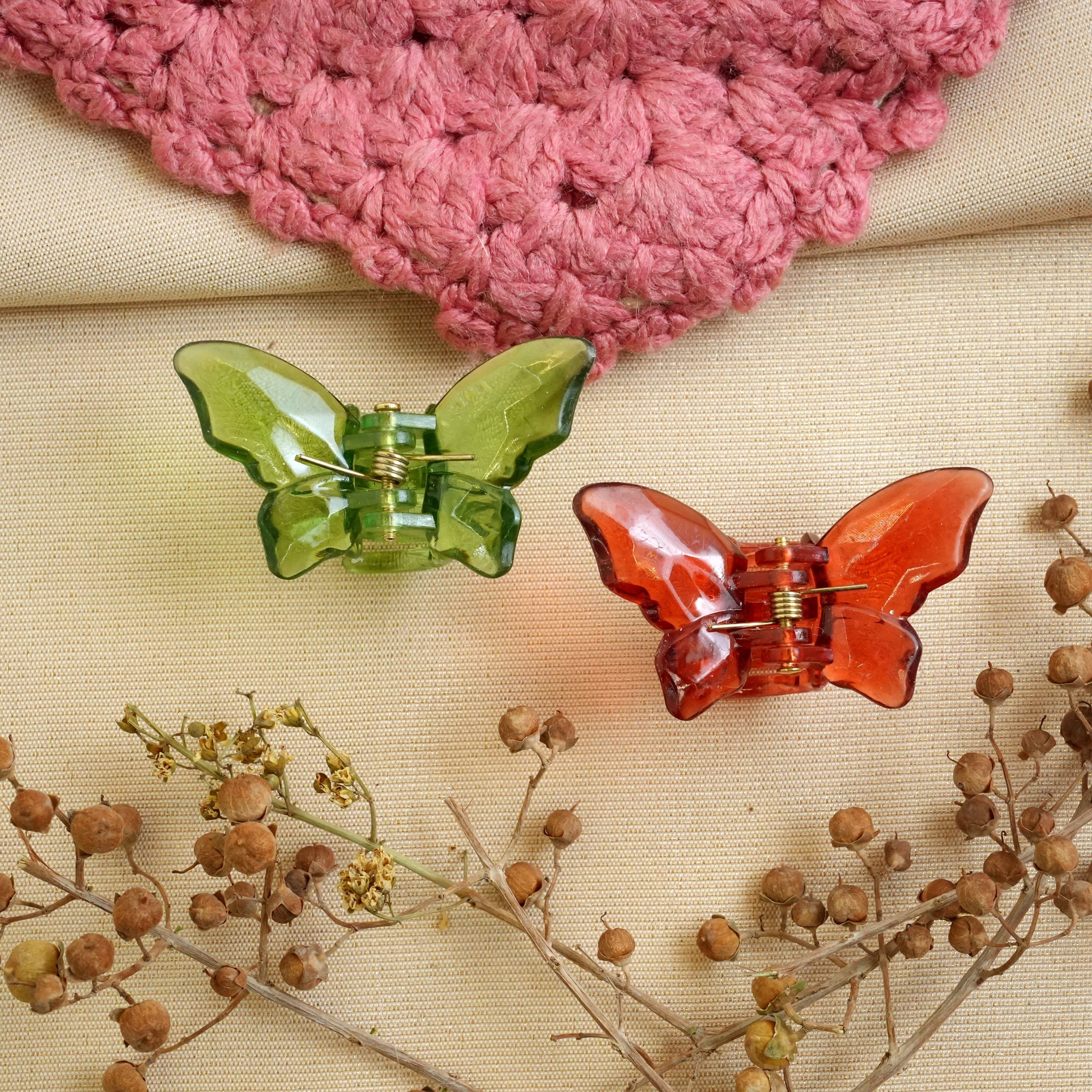 Elegant Butterfly Hair Catchers Pair