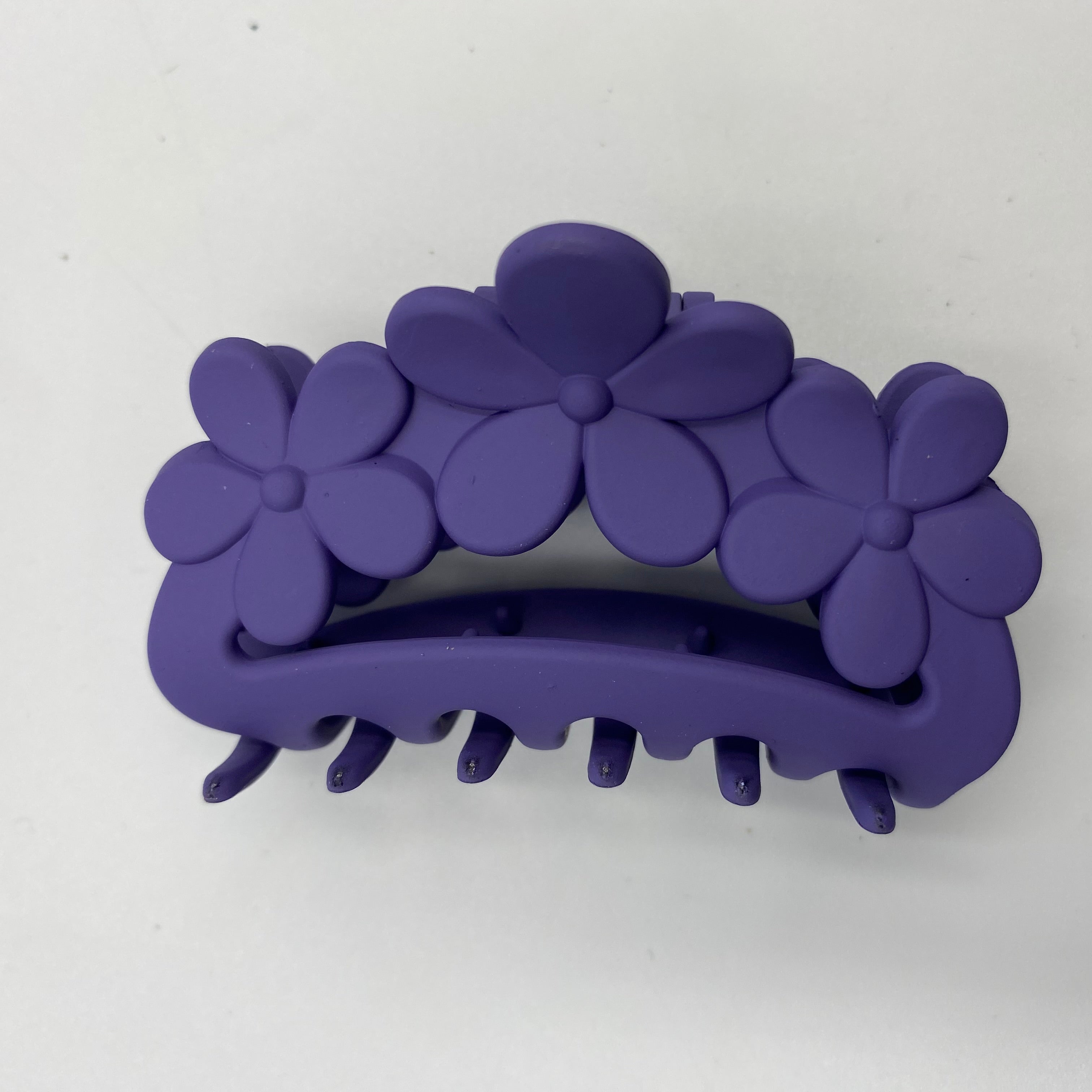 Floral Elegance Hair Claw