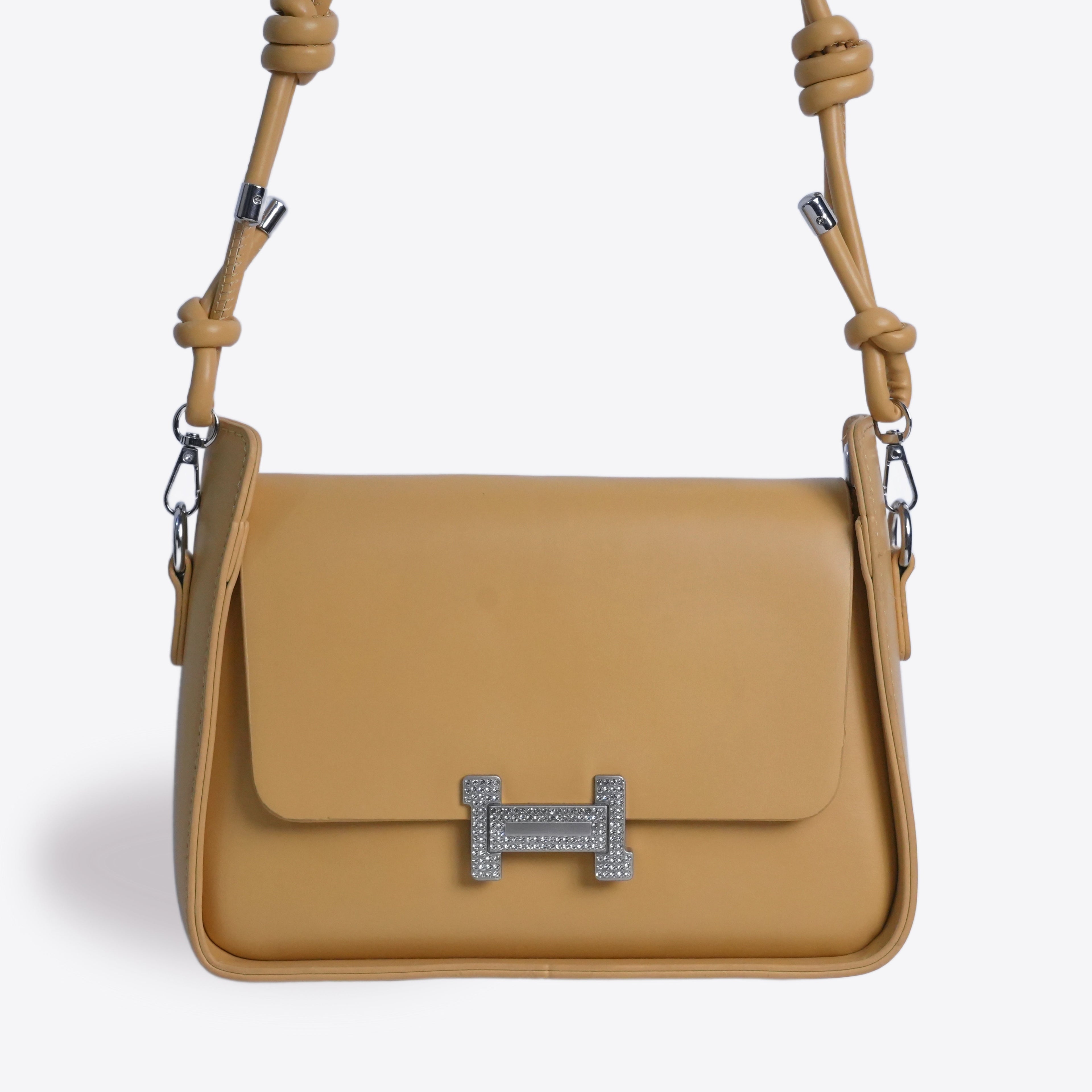 Women Sleek Crossbody Bag