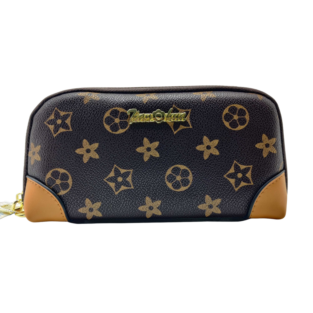 Women hand pouch :)